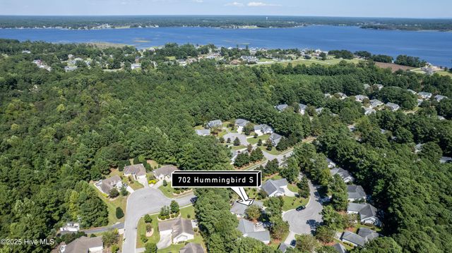 702 Hummingbird S, Swansboro, NC 28584