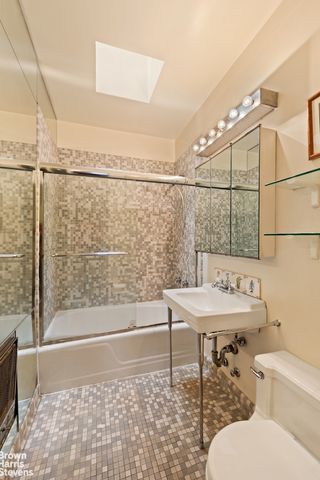 107 E 36th St Apt 4A, New York City, NY 10016