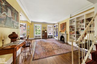 107 E 36th St Apt 4A, New York City, NY 10016