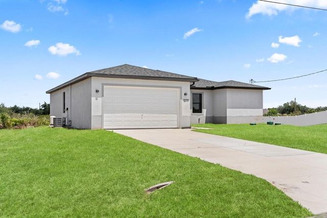 2700 69TH ST W, Lehigh Acres, FL 33971