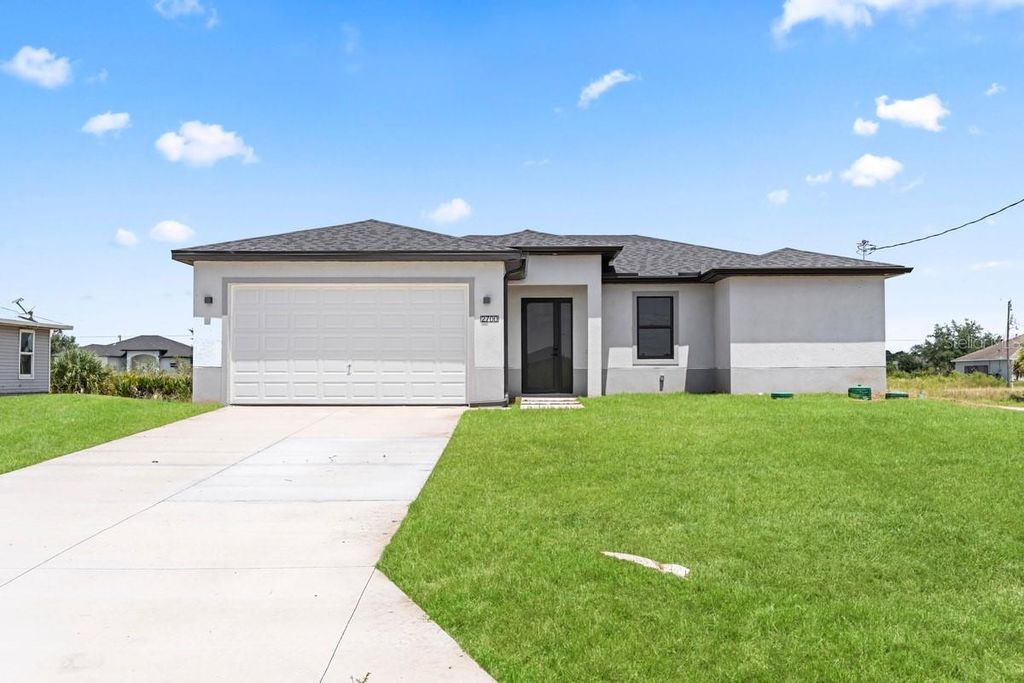2700 69TH ST W, Lehigh Acres, FL 33971