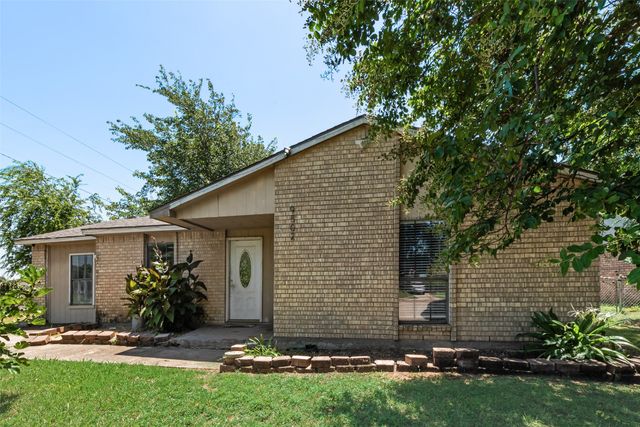 9502 Zelkova Circle, Dallas, TX 75249