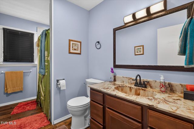 329 Spring Hill Terrace, Bristol, VA 24201