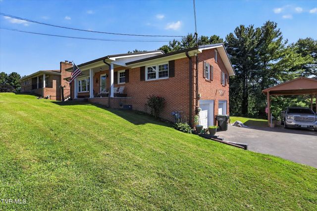 329 Spring Hill Terrace, Bristol, VA 24201