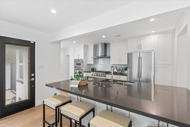 1320 Thayer, Los Angeles, CA 90024