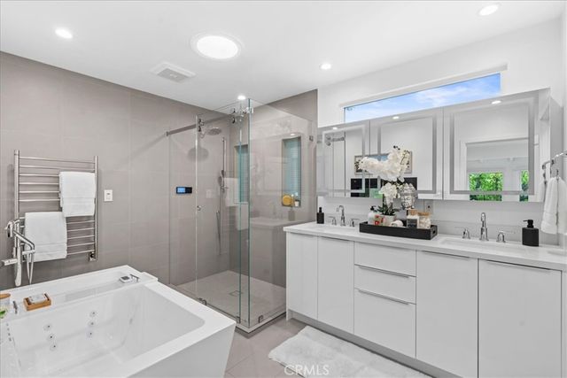 1320 Thayer, Los Angeles, CA 90024