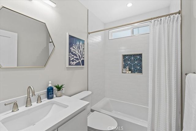 1320 Thayer, Los Angeles, CA 90024