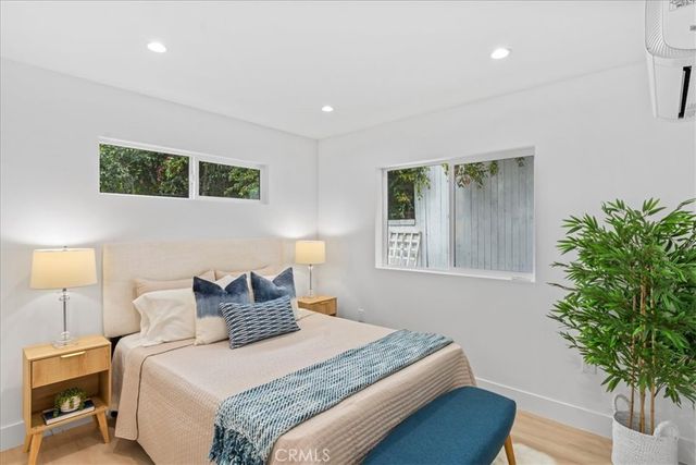 1320 Thayer, Los Angeles, CA 90024