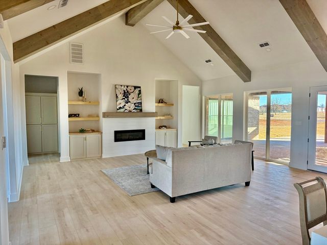 5825 County Road 7675, Lubbock, TX 79424