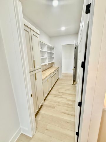 5825 County Road 7675, Lubbock, TX 79424