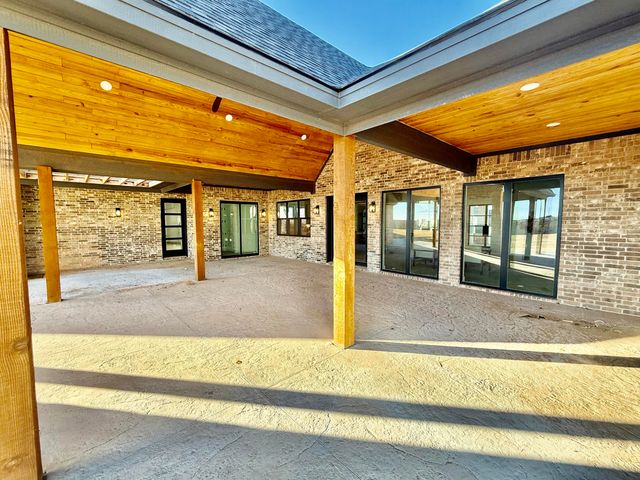 5825 County Road 7675, Lubbock, TX 79424