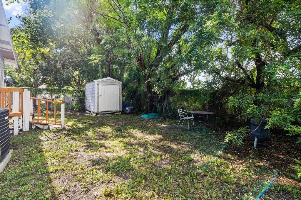 Image 20 of property listing at 2312 E 23RD AVENUE, Tampa, FL 33605