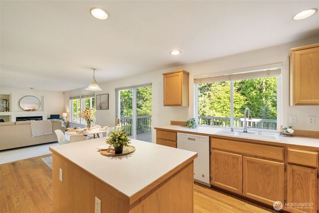 6206 58th Street Ct, University Place, WA 98467