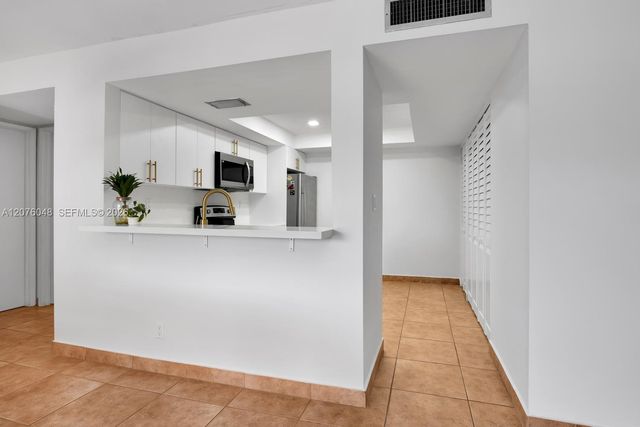 9280 SW 123rd Court 404, Miami, FL 33186