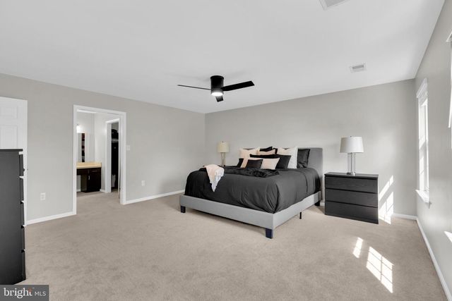 6114 OUST LN, Woodbridge, VA 22193