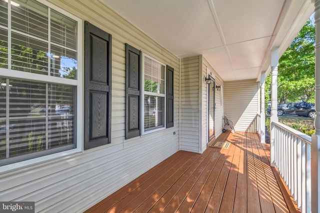 6114 OUST LN, Woodbridge, VA 22193
