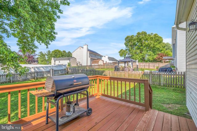 6114 OUST LN, Woodbridge, VA 22193