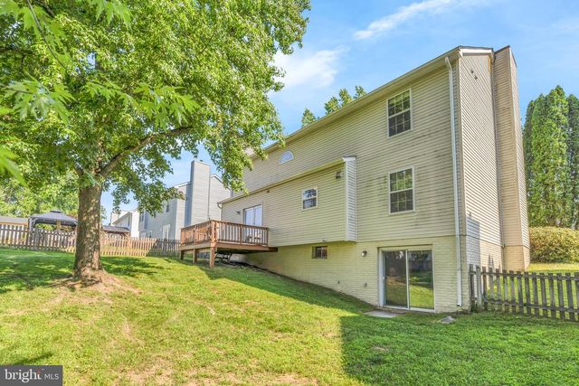 6114 OUST LN, Woodbridge, VA 22193