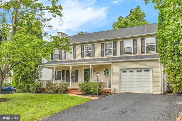 6114 OUST LN, Woodbridge, VA 22193