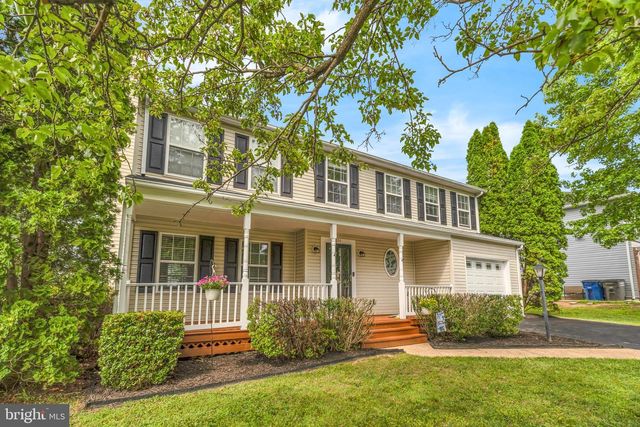6114 OUST LN, Woodbridge, VA 22193