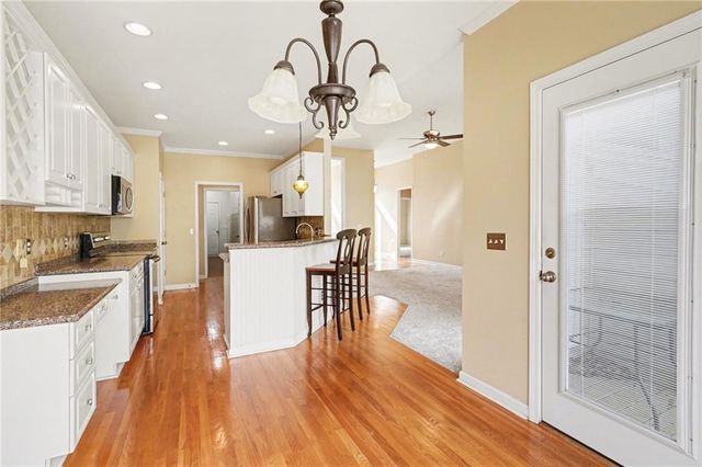 522 Chestnut Walk, Canton, GA 30114