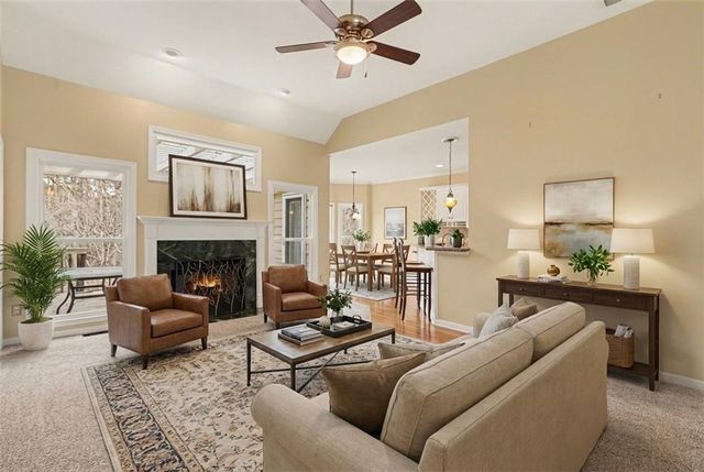 522 Chestnut Walk, Canton, GA 30114