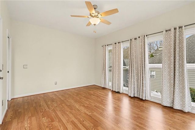 522 Chestnut Walk, Canton, GA 30114