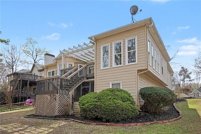 522 Chestnut Walk, Canton, GA 30114