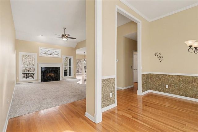 522 Chestnut Walk, Canton, GA 30114