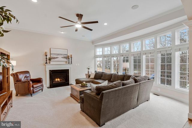 13783 HENRY POND CT, Chantilly, VA 20151