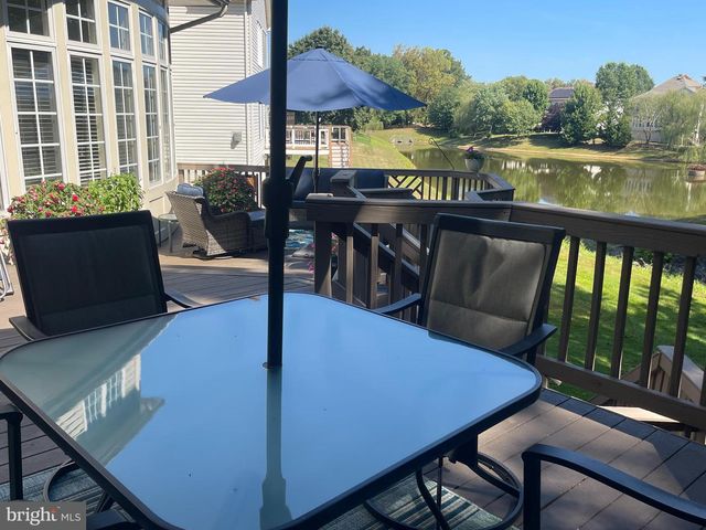 13783 HENRY POND CT, Chantilly, VA 20151