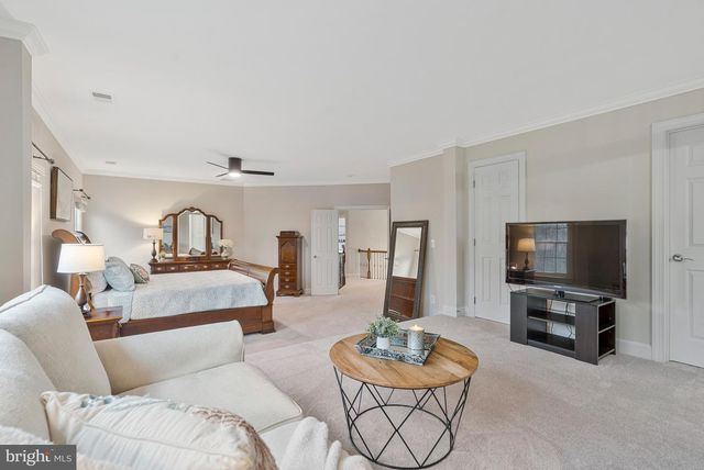 13783 HENRY POND CT, Chantilly, VA 20151