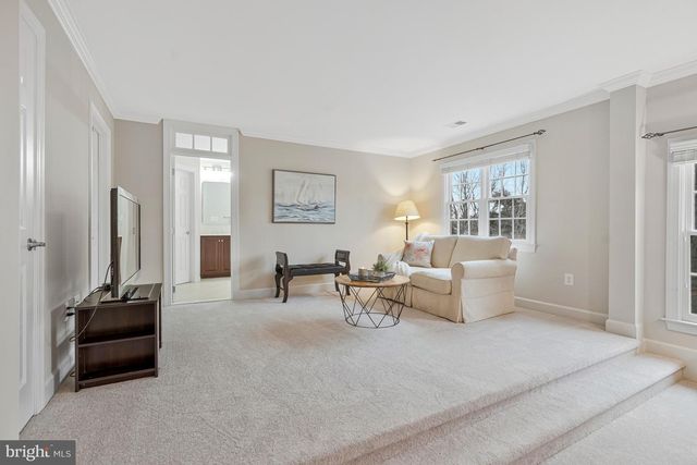 13783 HENRY POND CT, Chantilly, VA 20151