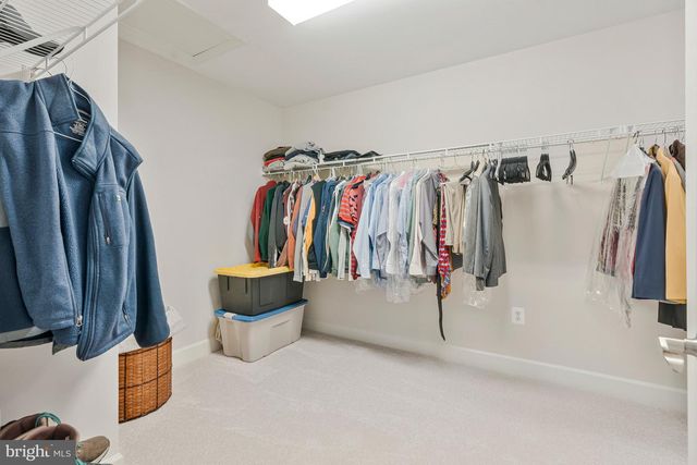 13783 HENRY POND CT, Chantilly, VA 20151