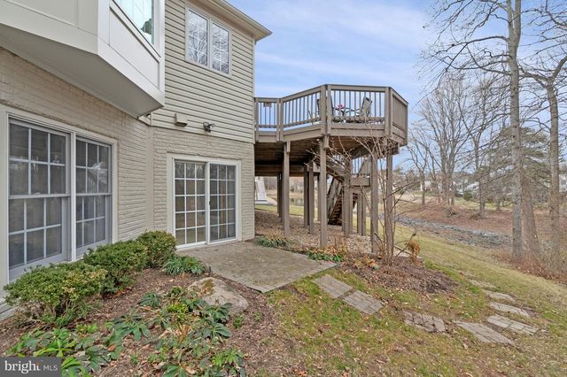 13783 HENRY POND CT, Chantilly, VA 20151