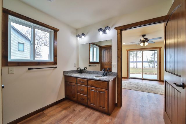 13728 Memorywood Drive, Baxter, MN 56425