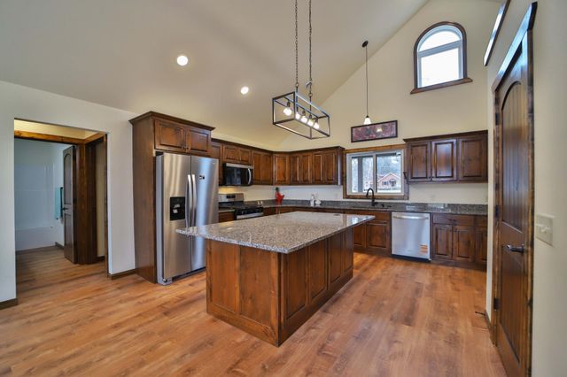 13728 Memorywood Drive, Baxter, MN 56425