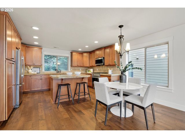 16383 Se MERGANSER Ct, Milwaukie, OR 97267