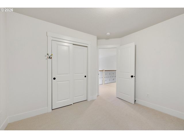 16383 Se MERGANSER Ct, Milwaukie, OR 97267