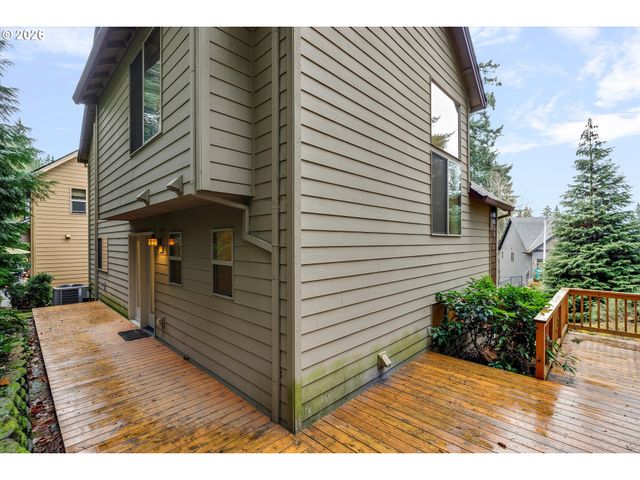 16383 Se MERGANSER Ct, Milwaukie, OR 97267