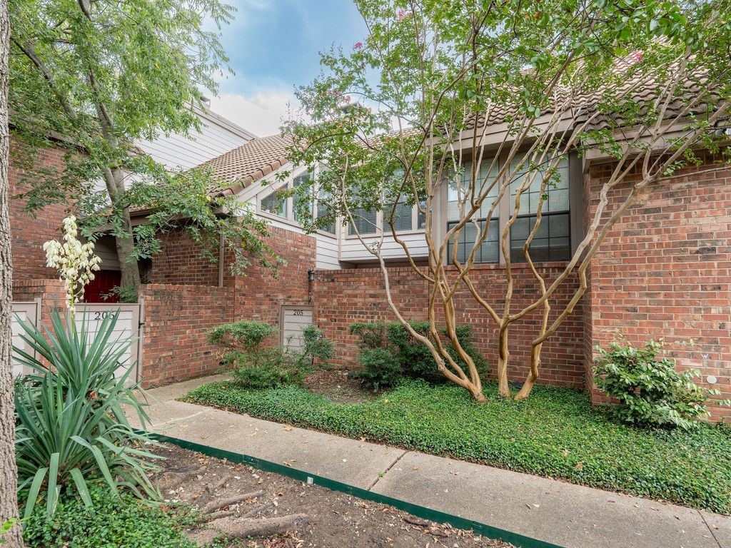 18240 Midway Road 205, Dallas, TX 75287