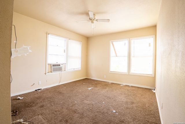 607 Kashmuir Pl, San Antonio, TX 78223