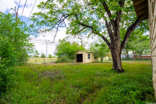 607 Kashmuir Pl, San Antonio, TX 78223
