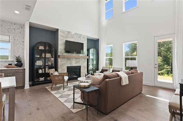 100 East Harbor Drive, Dawsonville, GA 30534