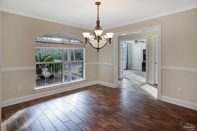 4621 Riley Rd, Milton, FL 32583
