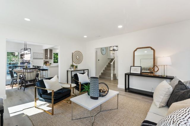 904 Larkspur Drive, Burlingame, CA 94010