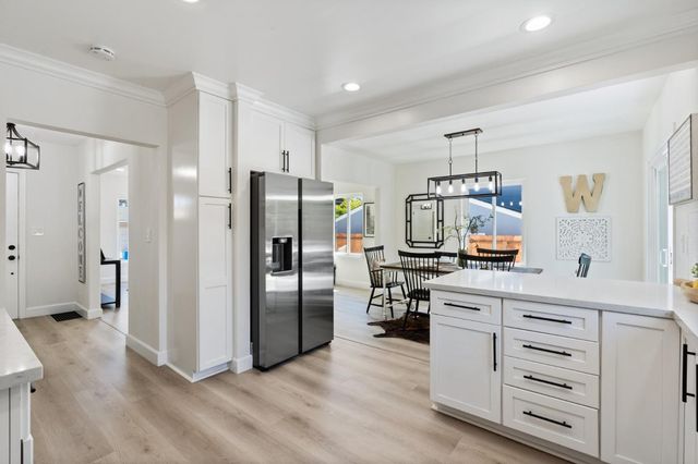 904 Larkspur Drive, Burlingame, CA 94010