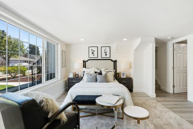 904 Larkspur Drive, Burlingame, CA 94010