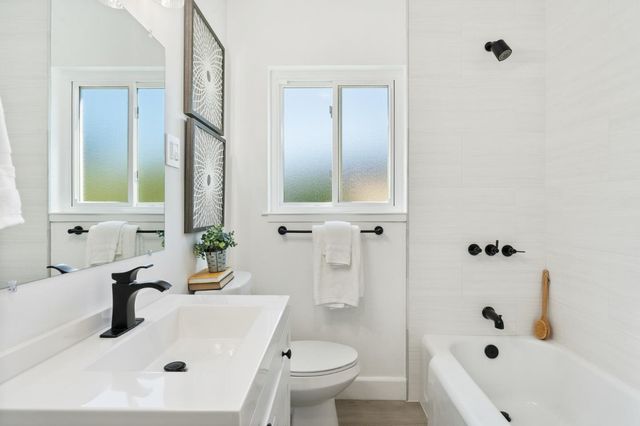 904 Larkspur Drive, Burlingame, CA 94010