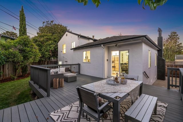 904 Larkspur Drive, Burlingame, CA 94010